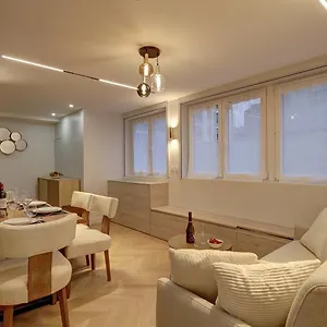 368 Fondary 3 - Superb In Paris
